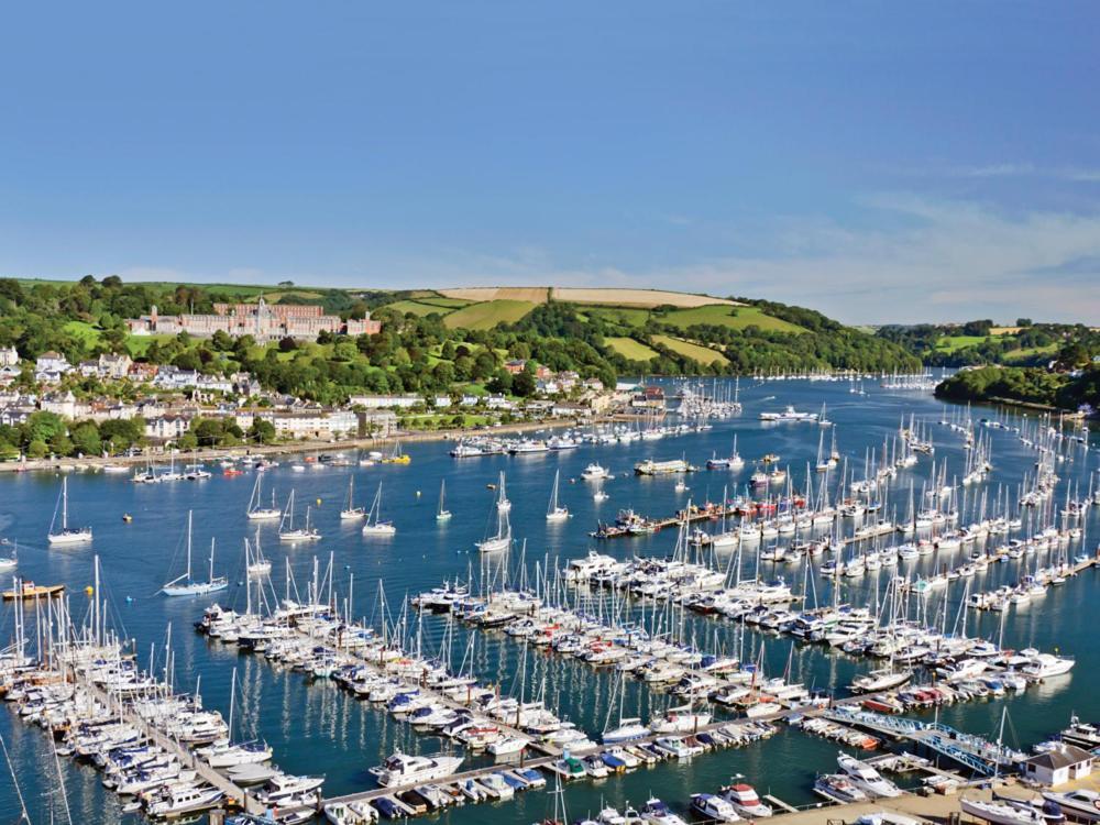 44 Dart Marina Dartmouth Exterior foto